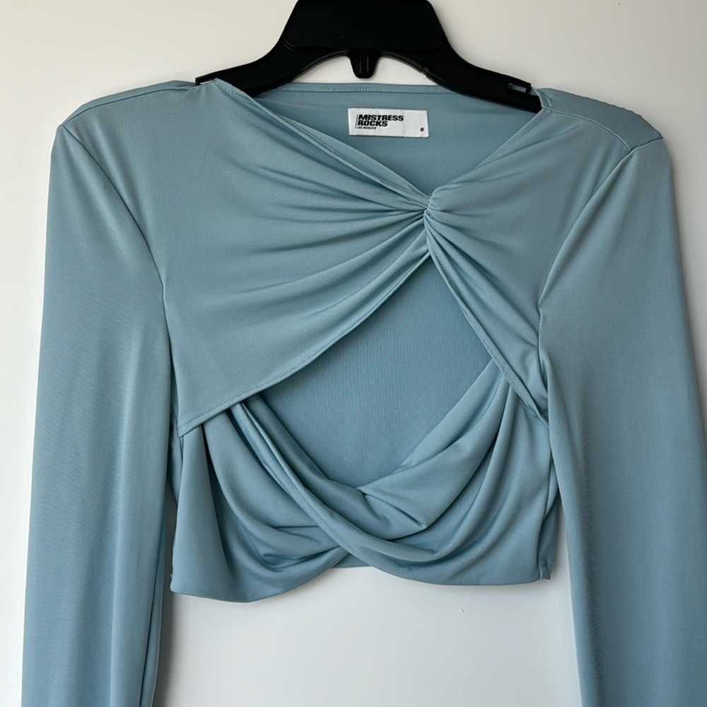 Mistress rocks baby blue cropped long sleeve size small